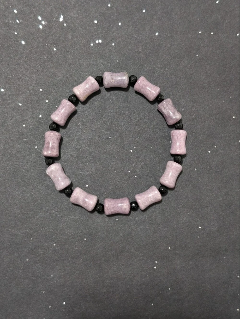 Natural Lepidolite/Purple Mica/Onyx Bracelet